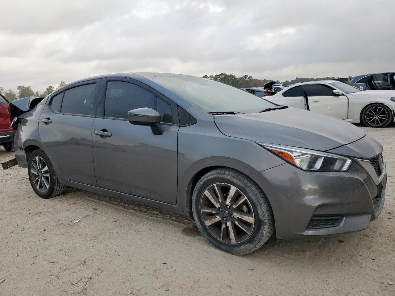 2021 NISSAN VERSA