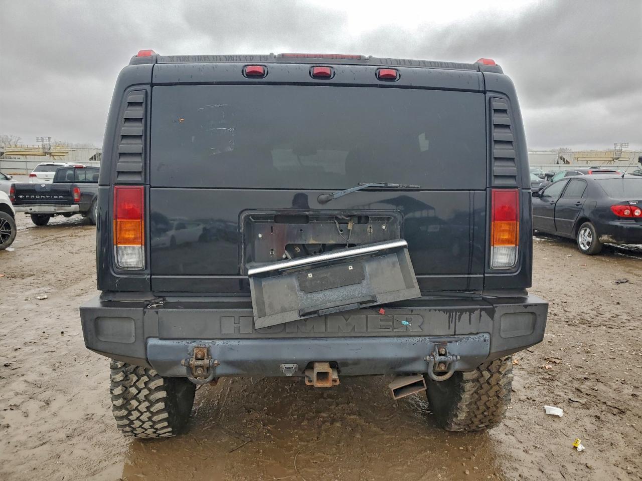 2003 HUMMER H2