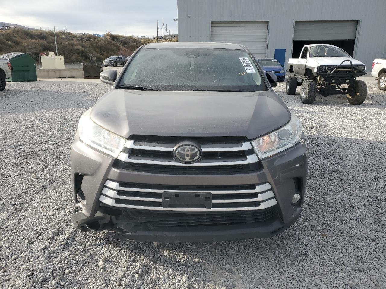 2019 TOYOTA HIGHLANDER