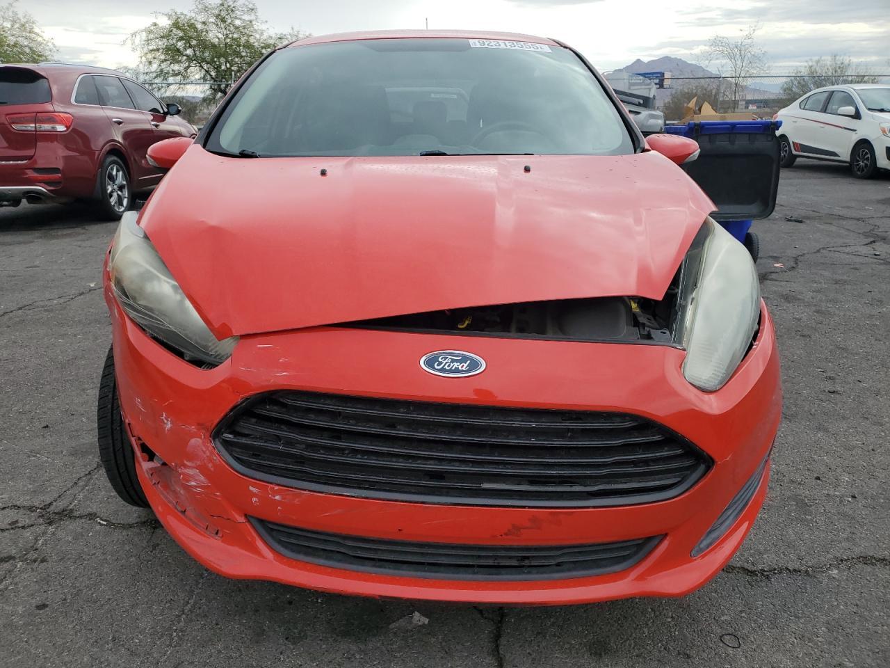 2015 FORD Fiesta