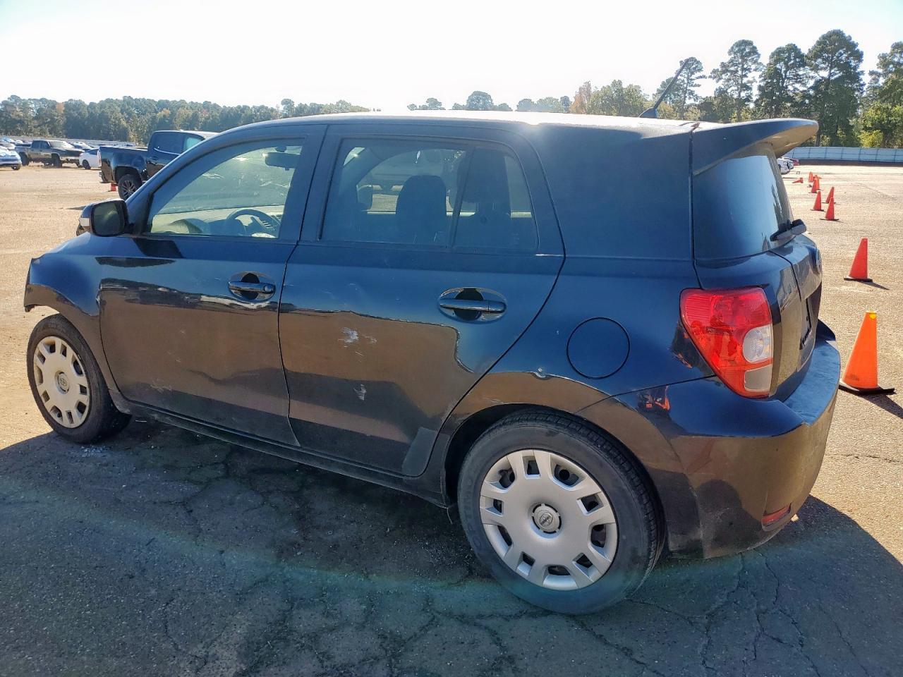 2013 TOYOTA SCION