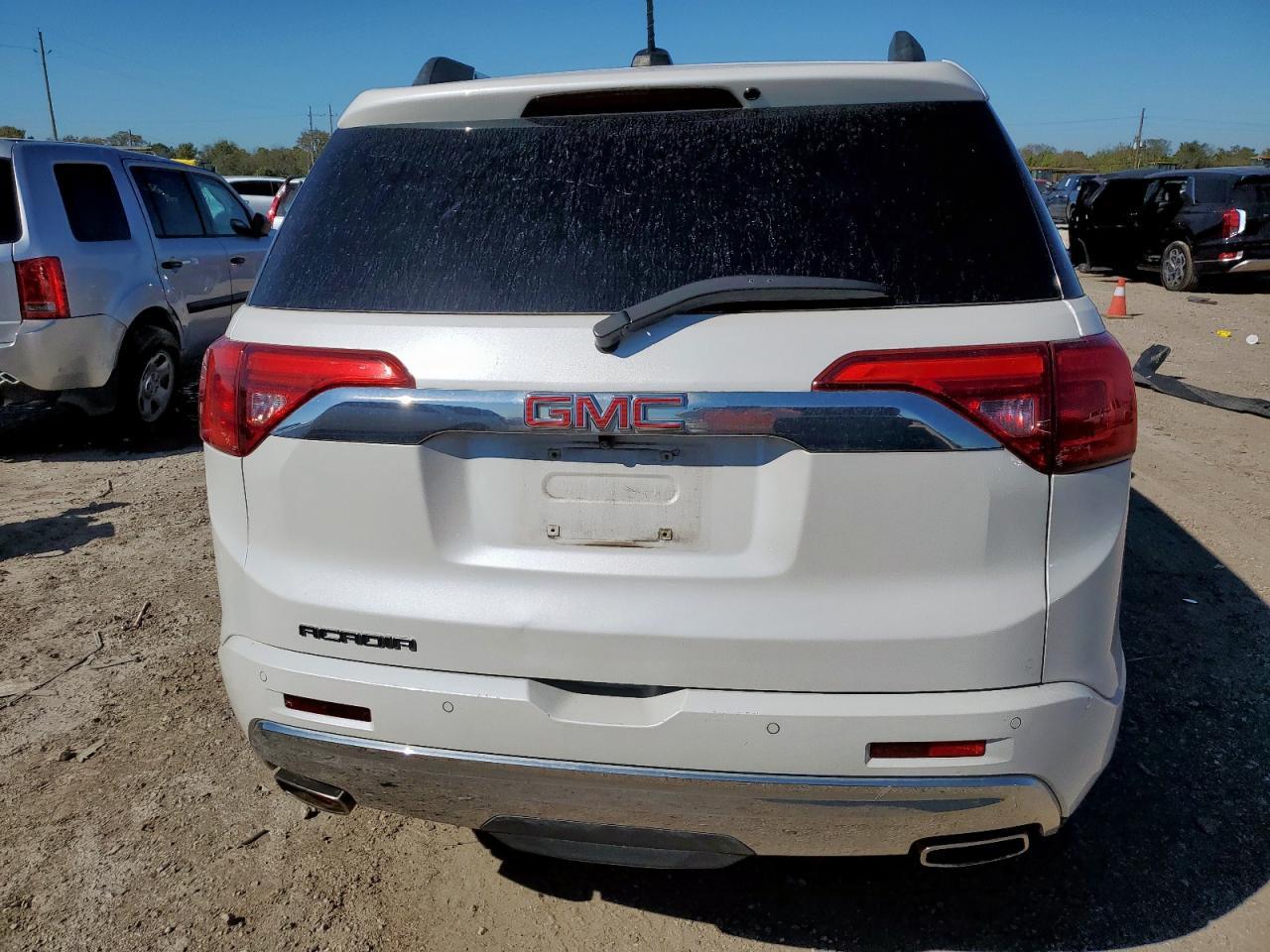2018 GMC ACADIA
