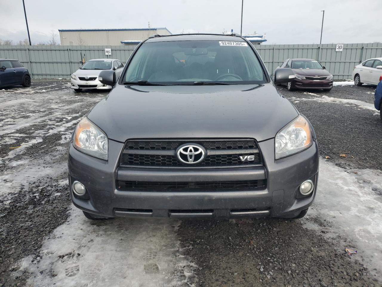 2011 TOYOTA RAV4