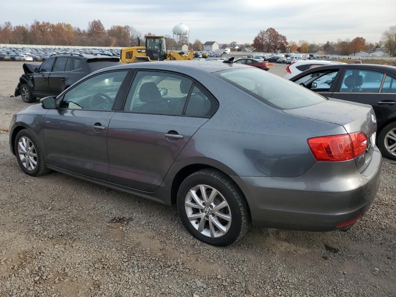 2011 VOLKSWAGEN JETTA