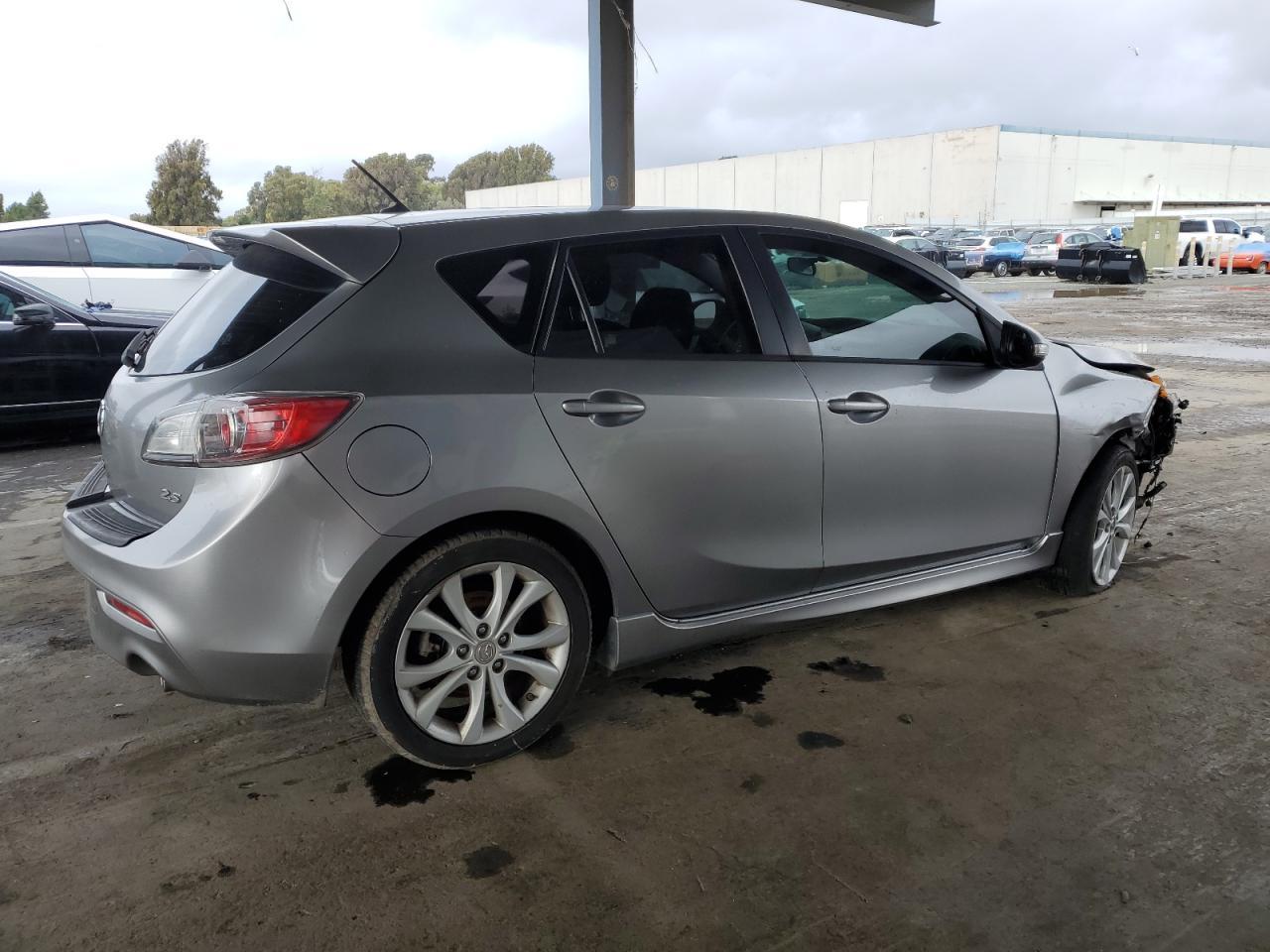 2010 MAZDA 3
