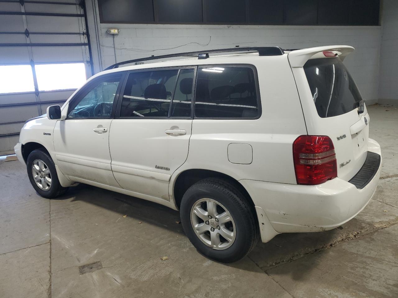 2003 TOYOTA HIGHLANDER