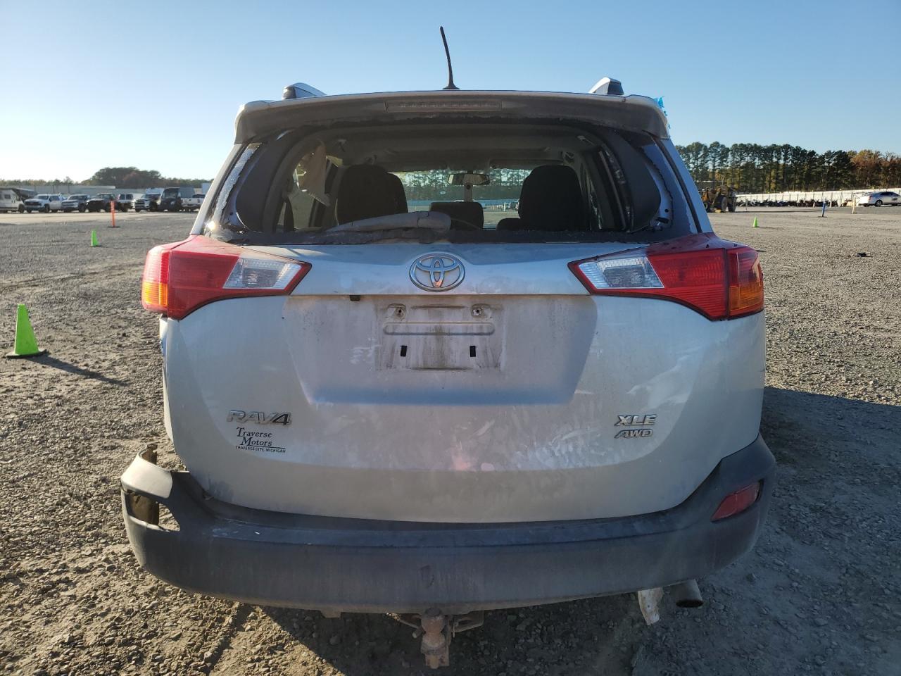 2014 TOYOTA RAV4