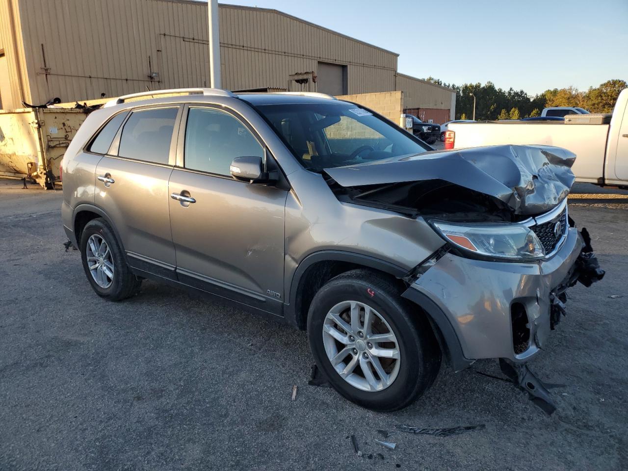 2015 KIA SORENTO