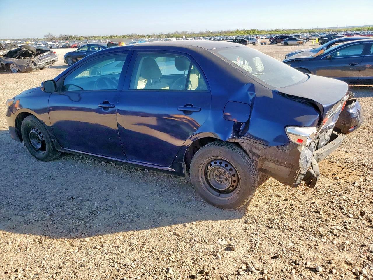 2012 TOYOTA COROLLA