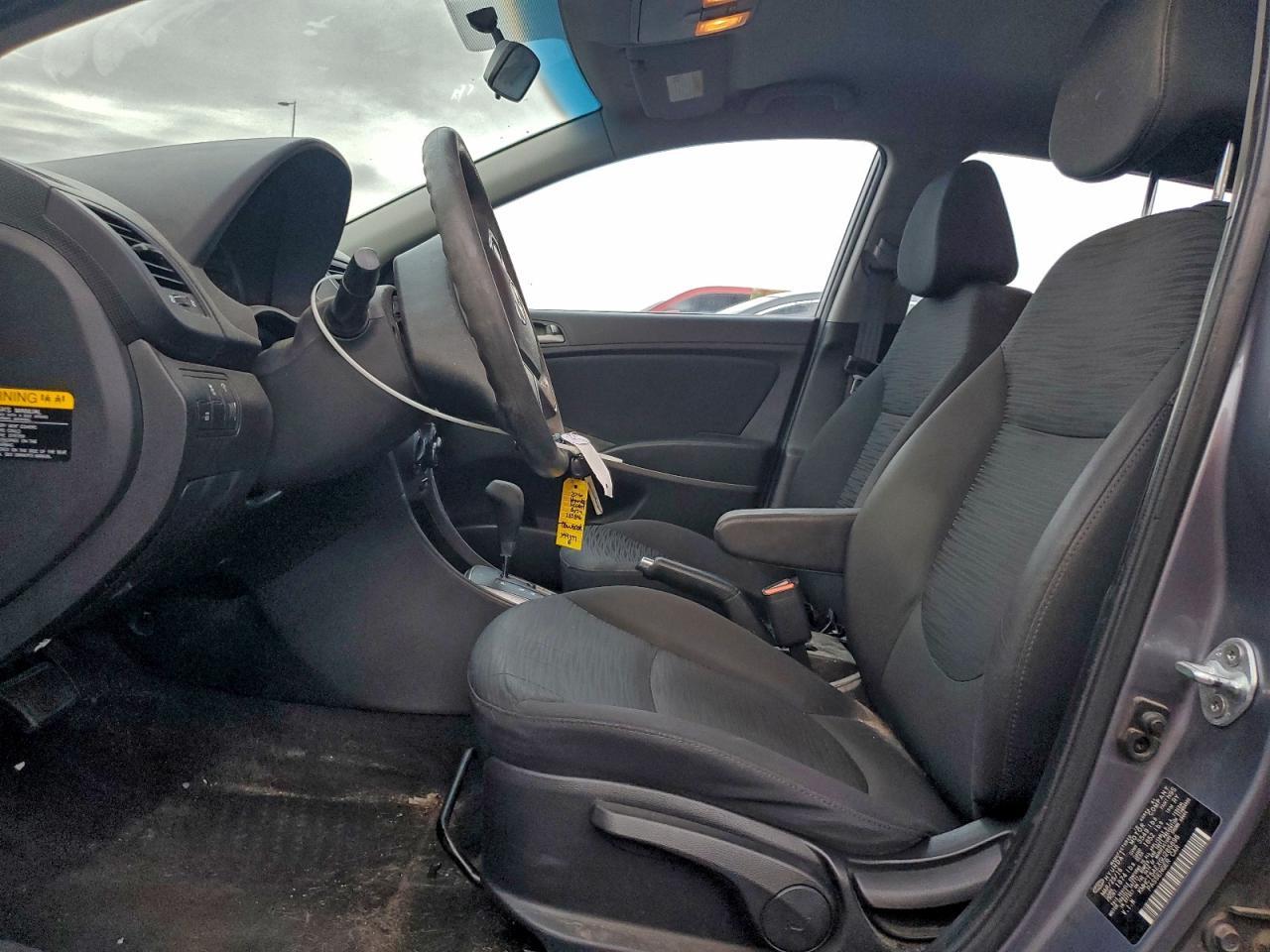 2016 HYUNDAI ACCENT