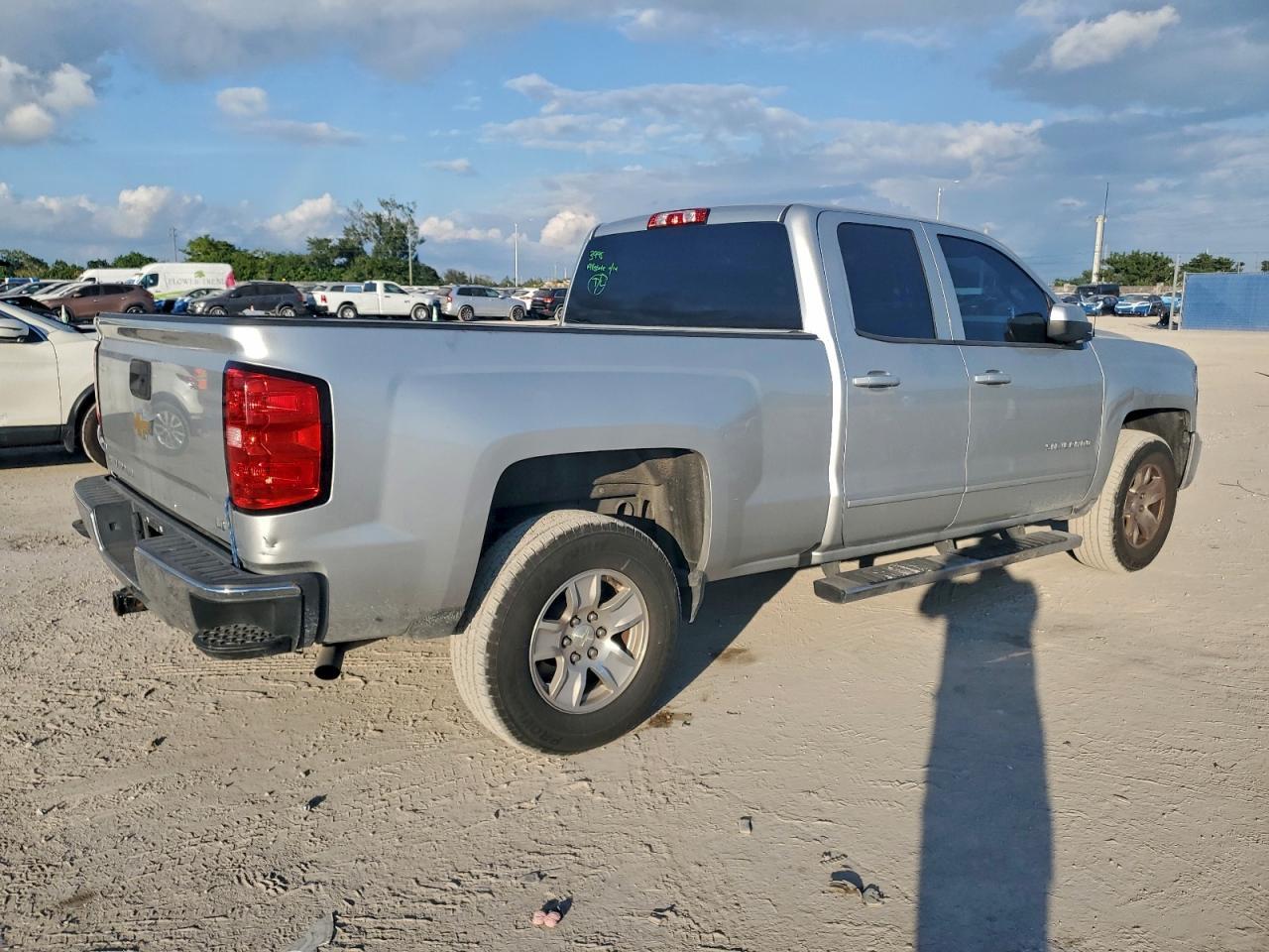 2019 CHEVROLET Silverado