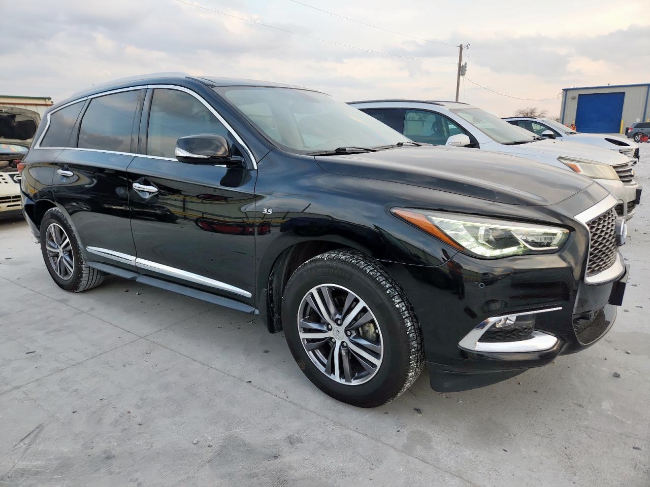 2017 INFINITI QX60