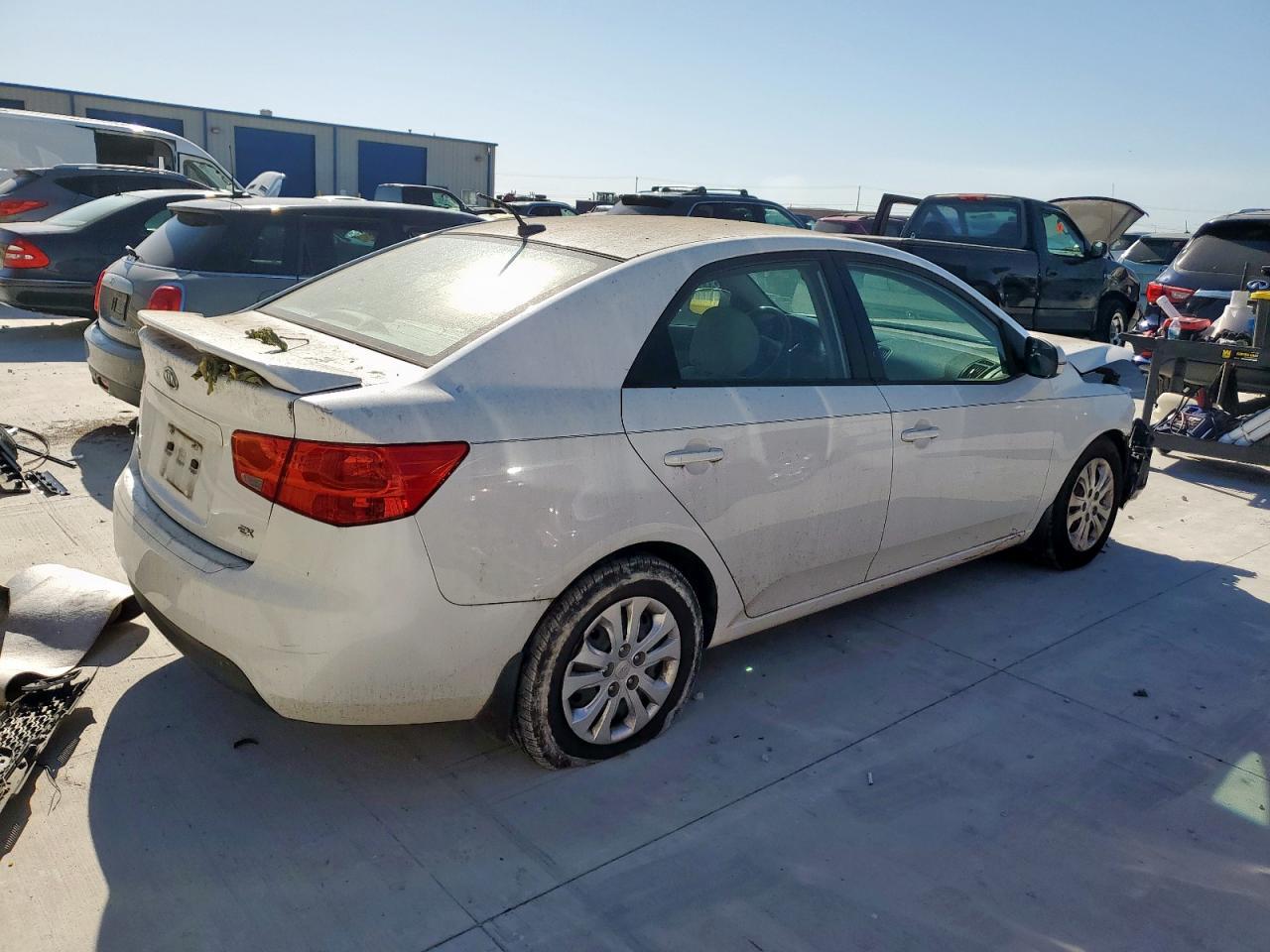2011 KIA FORTE