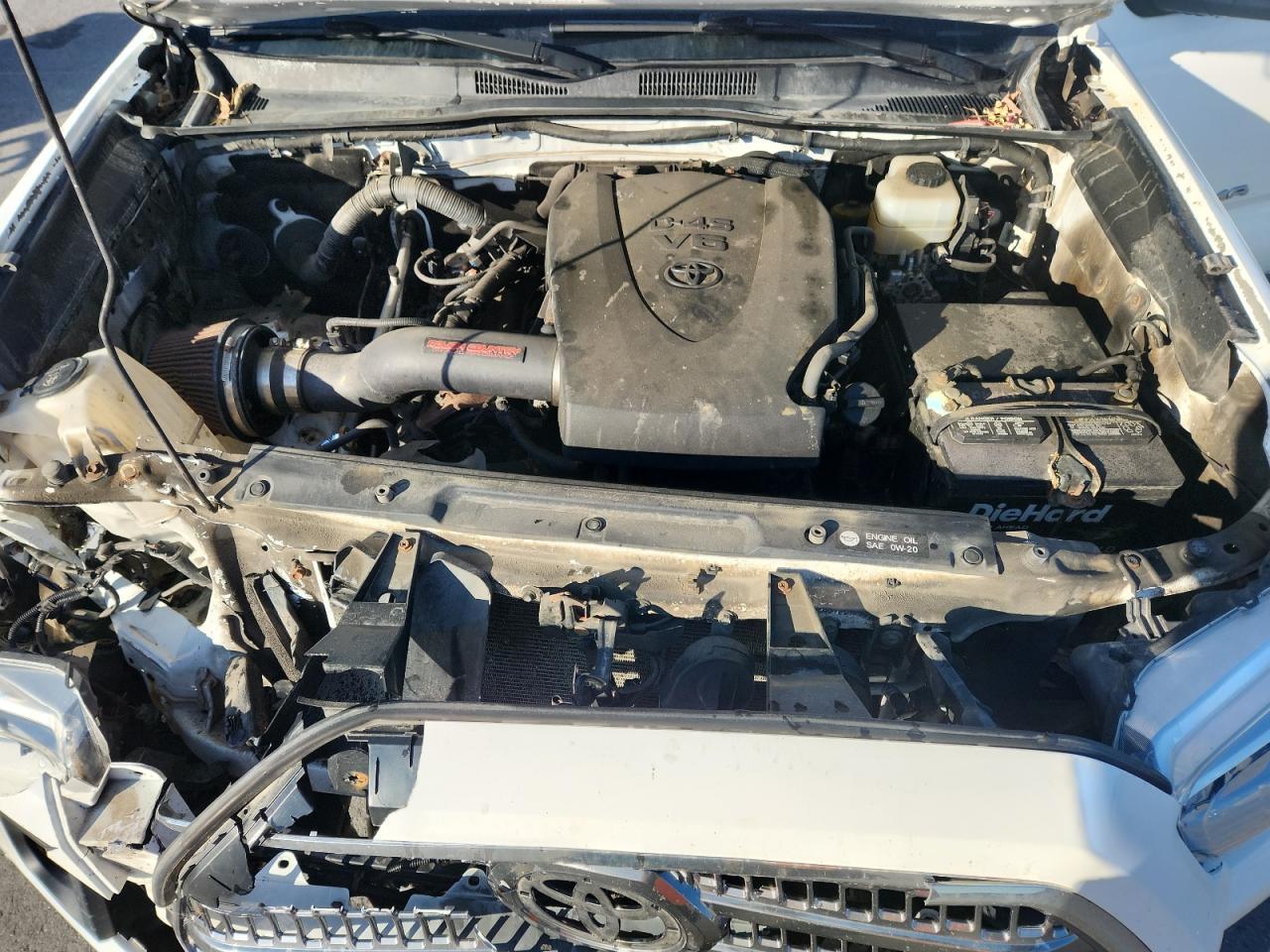 2016 TOYOTA TACOMA