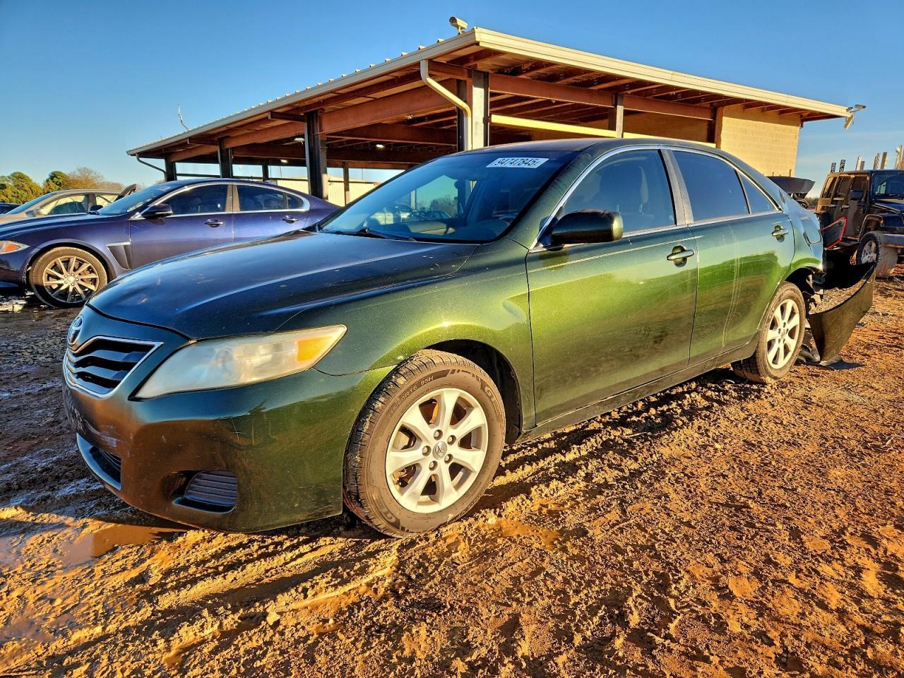 2010 TOYOTA CAMRY