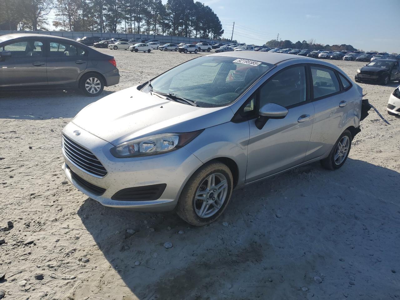 2018 FORD Fiesta