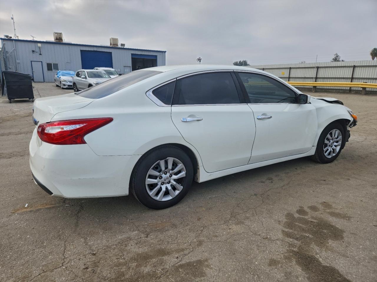 2016 NISSAN ALTIMA