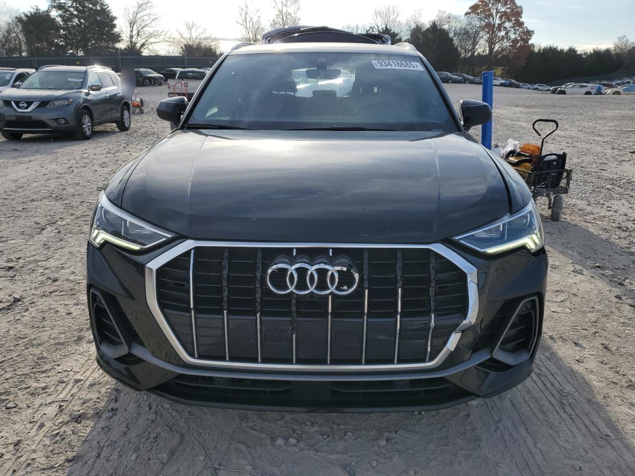 2021 AUDI Q3