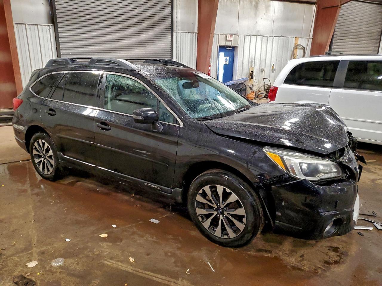 2015 SUBARU Outback