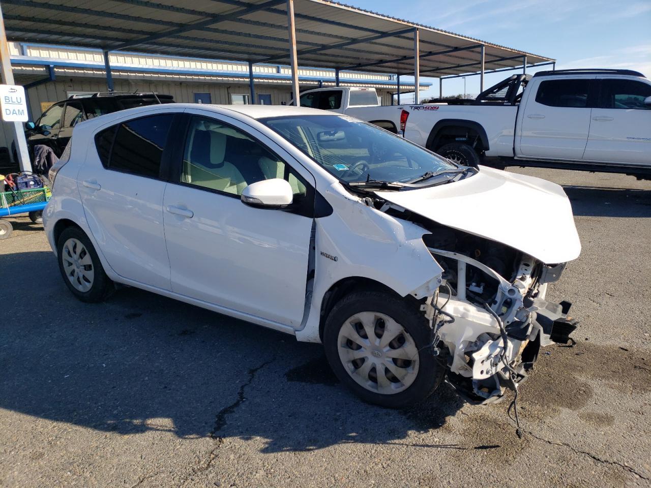 2012 TOYOTA Prius c