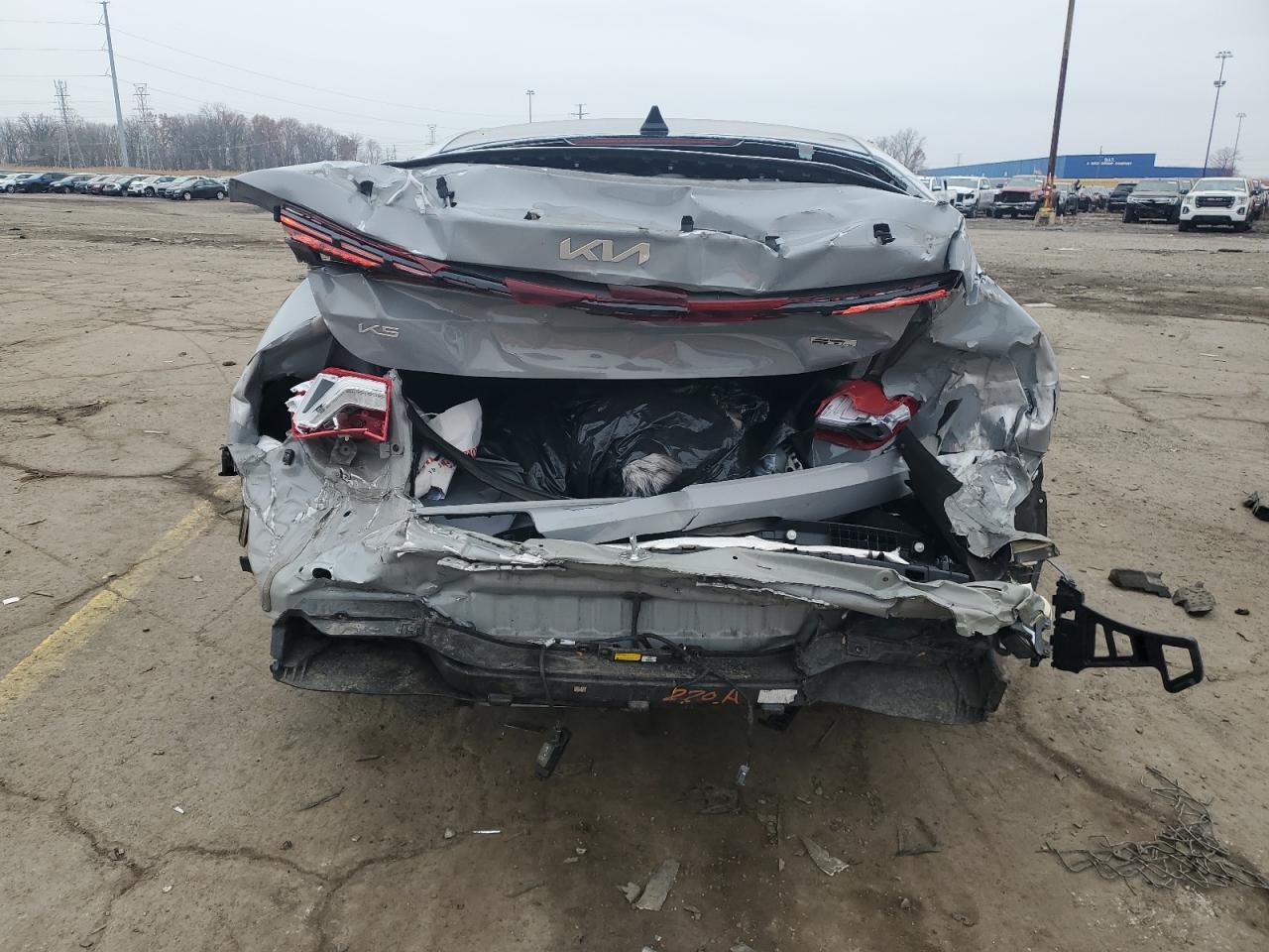 2023 KIA K5