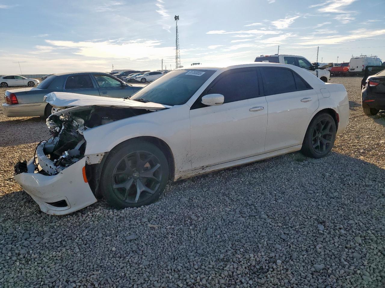 2021 CHRYSLER 300