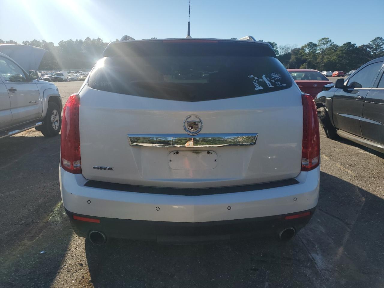 2010 CADILLAC SRX