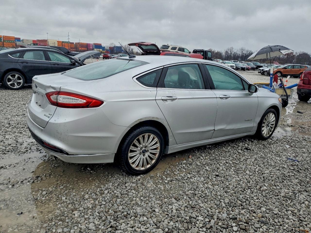 2013 FORD FUSION