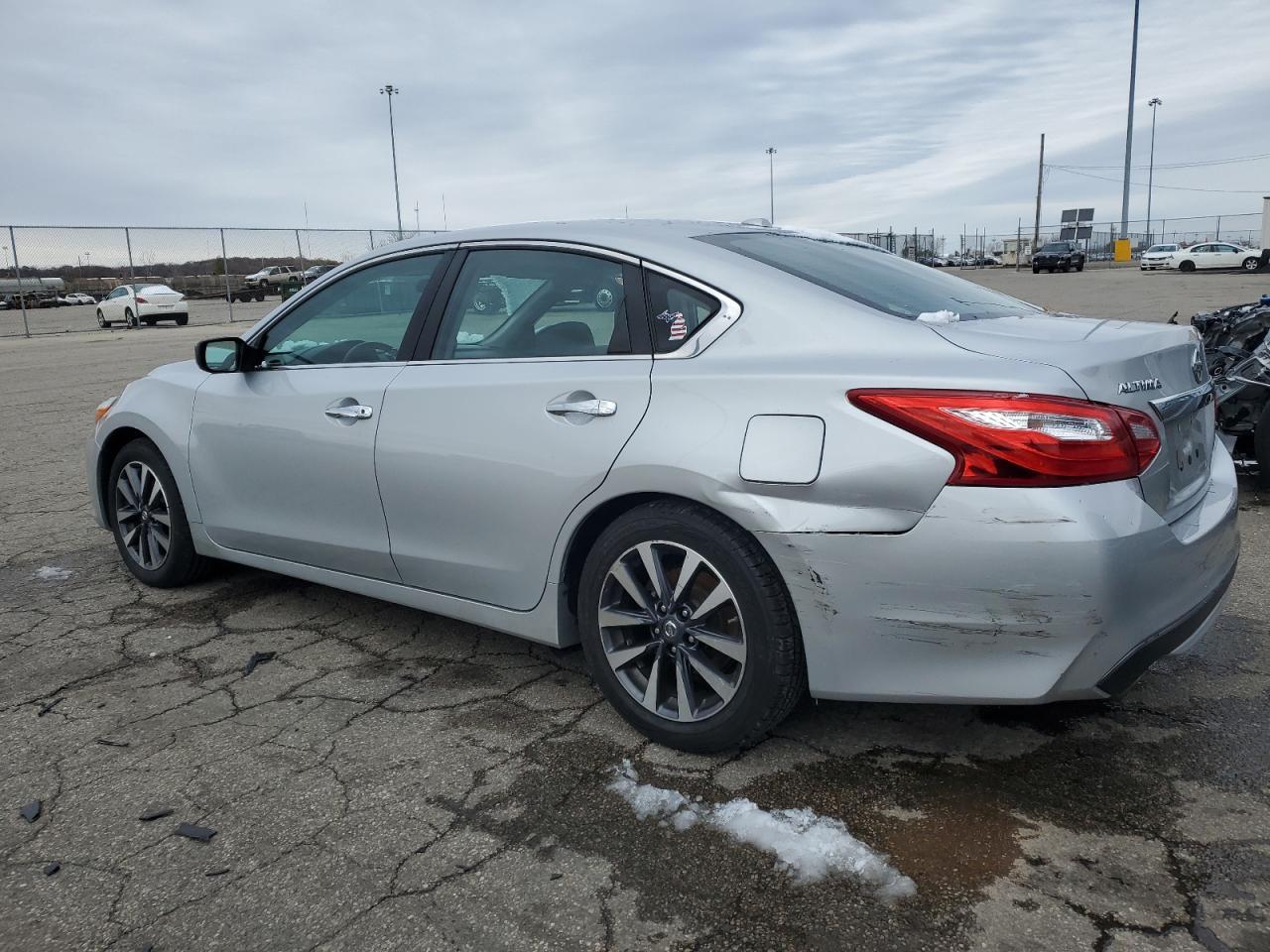 2017 NISSAN ALTIMA