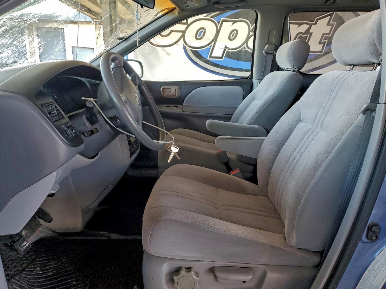 2000 TOYOTA SIENNA