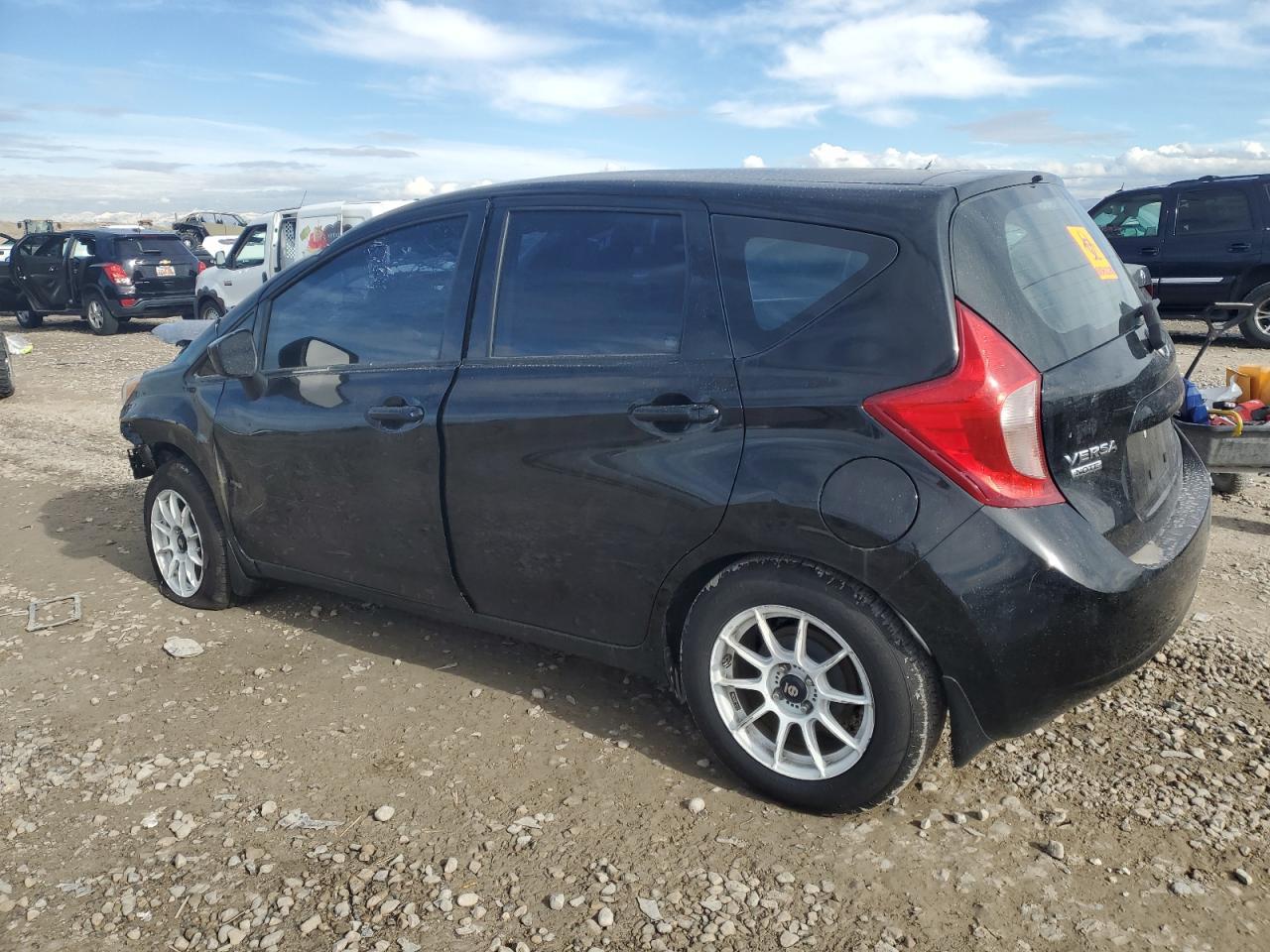 2016 NISSAN Versa Note