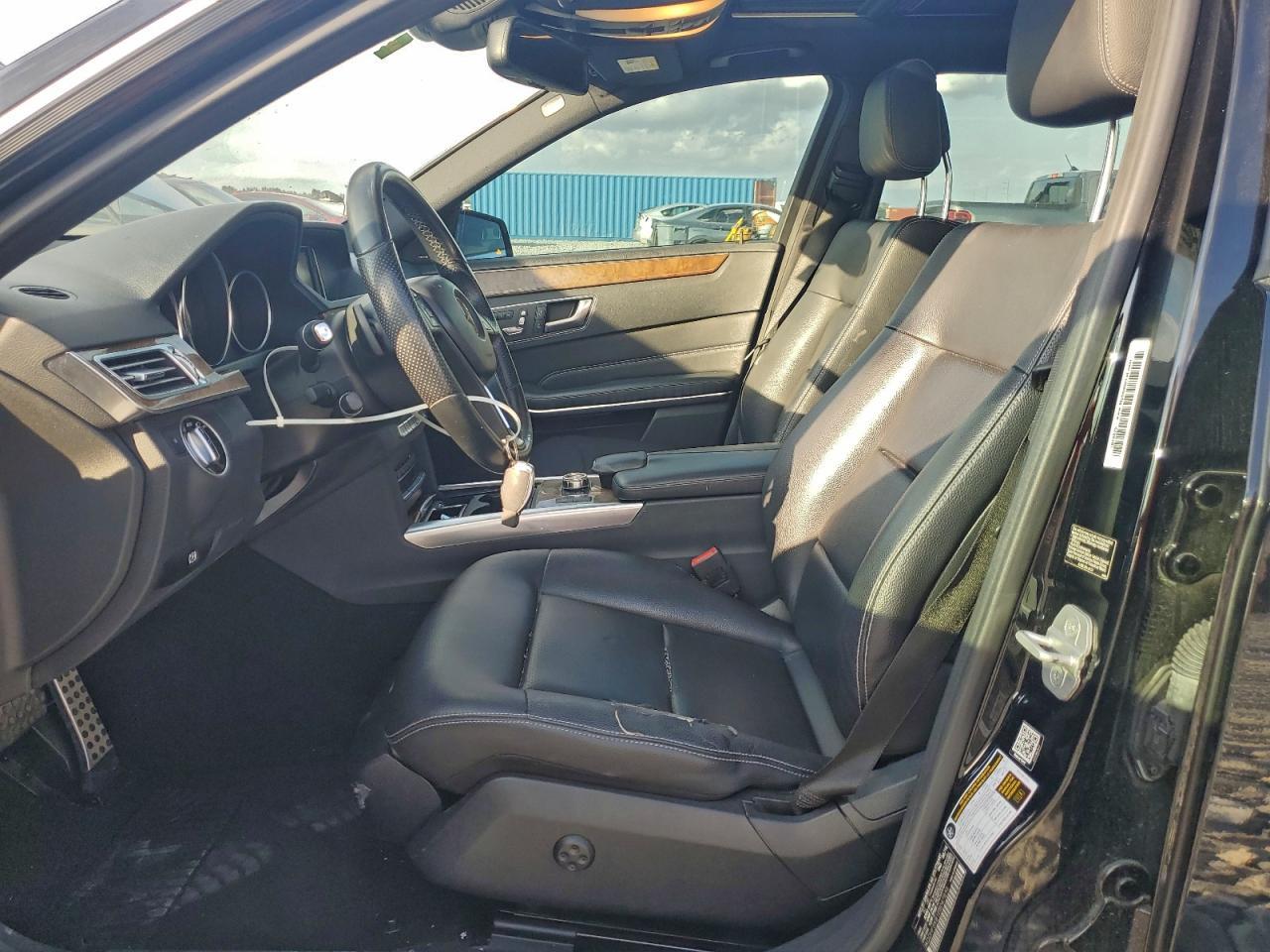 2014 MERCEDES-BENZ E-Class