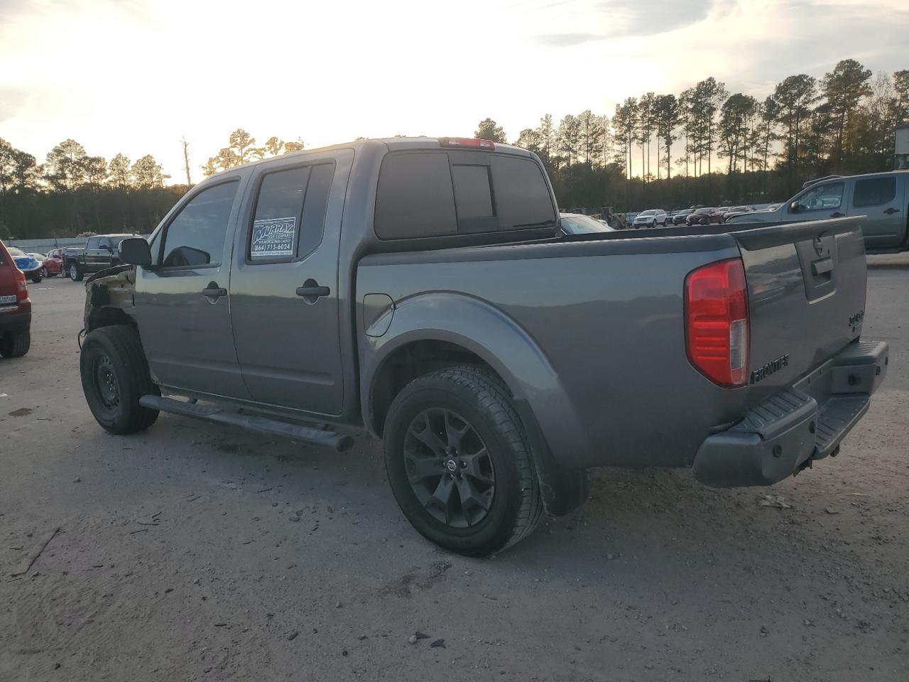 2021 NISSAN Frontier