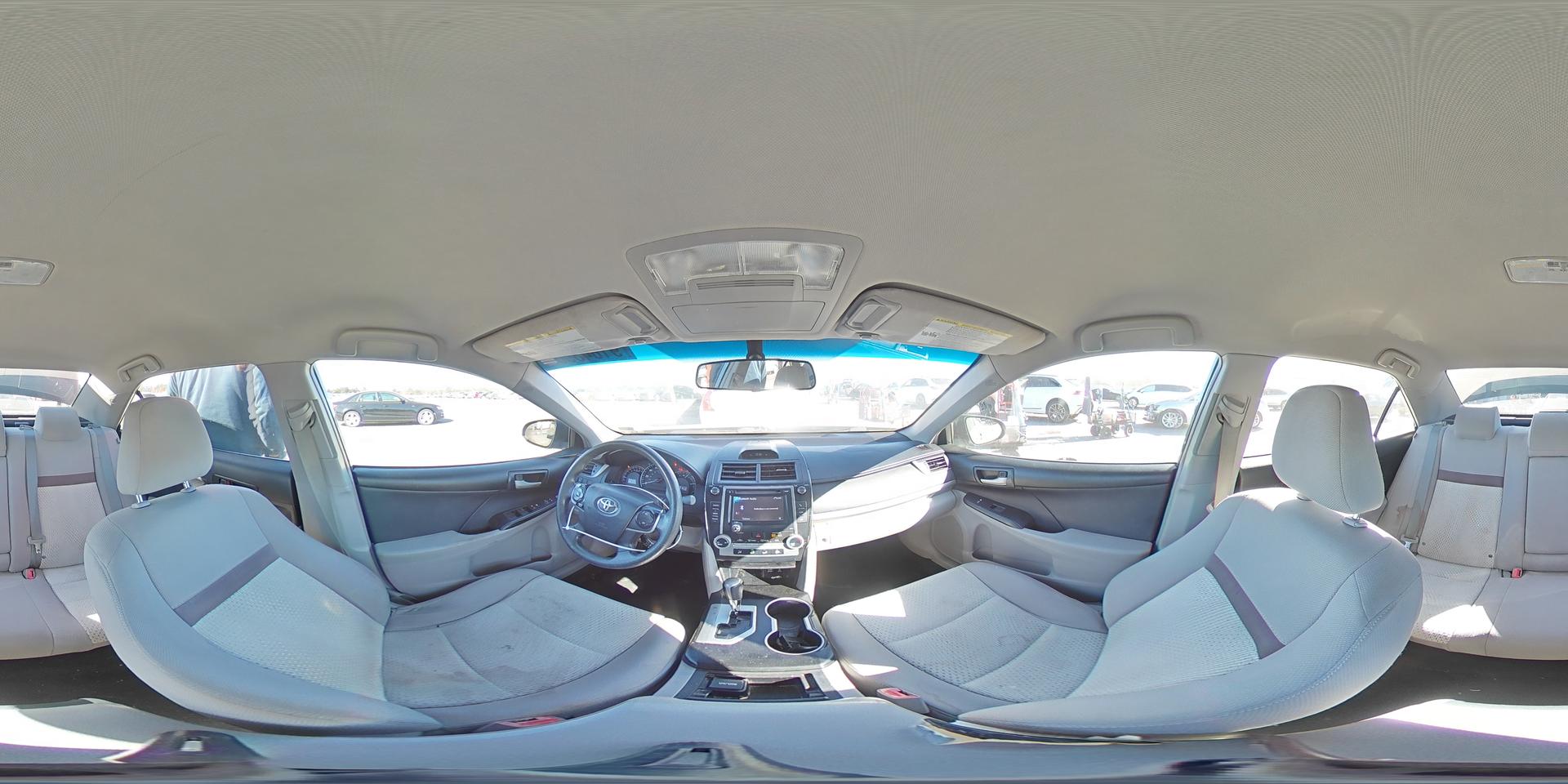 2014 TOYOTA CAMRY