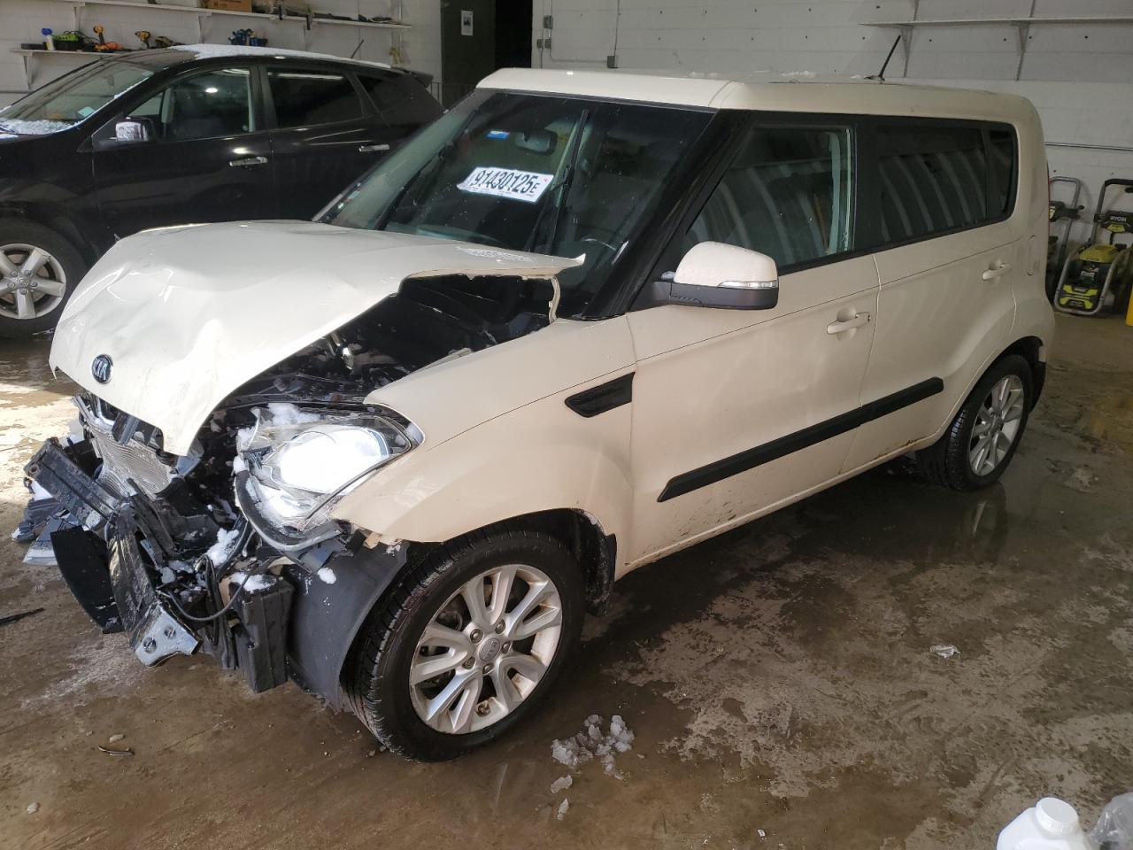 2013 KIA SOUL