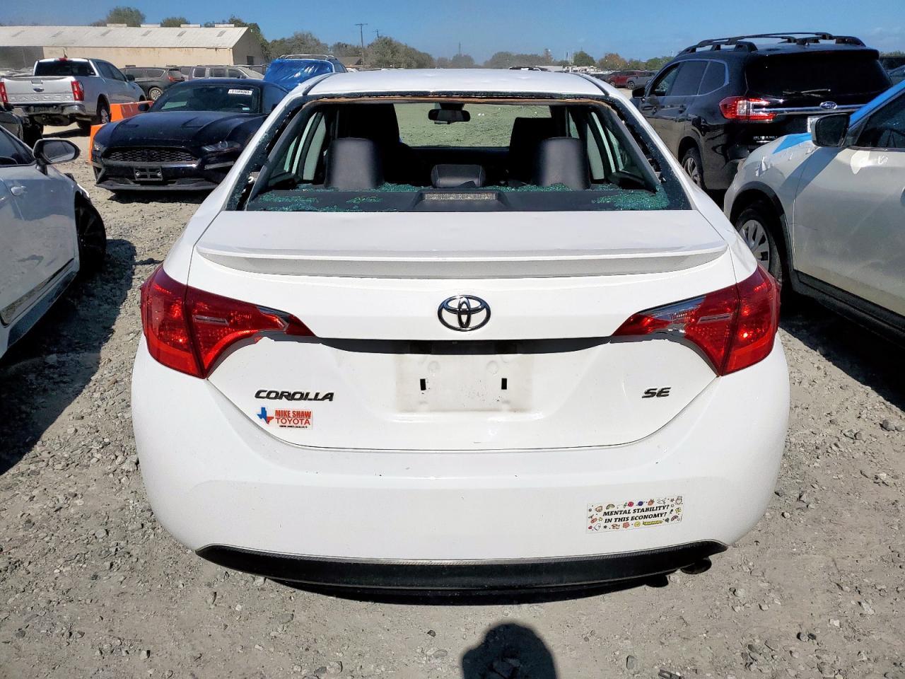2018 TOYOTA COROLLA