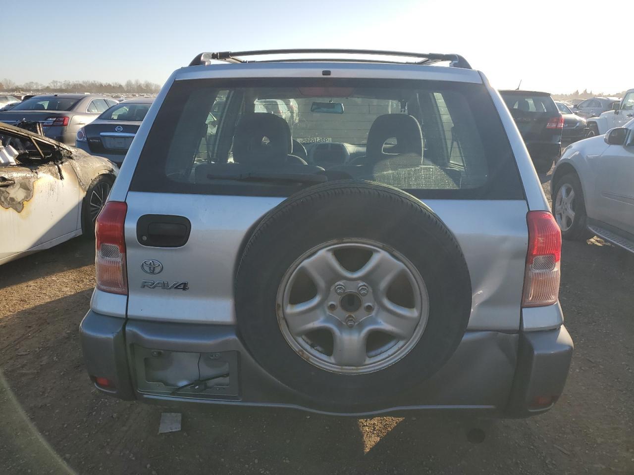 2003 TOYOTA RAV4