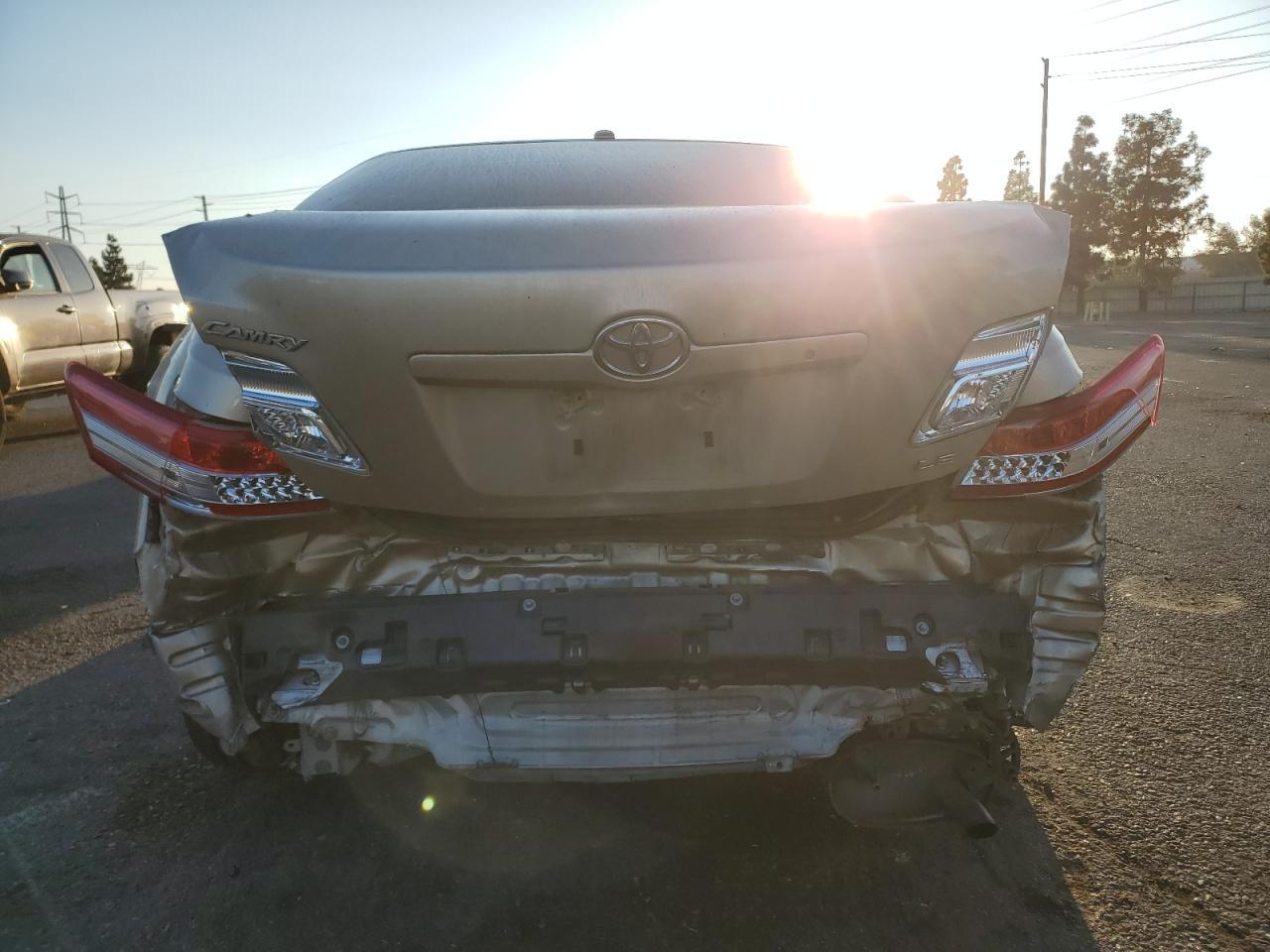 2010 TOYOTA CAMRY