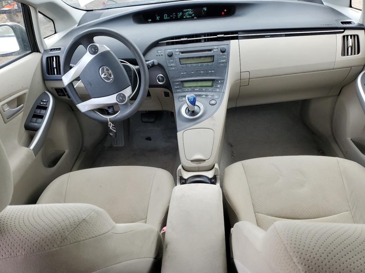 2011 TOYOTA PRIUS