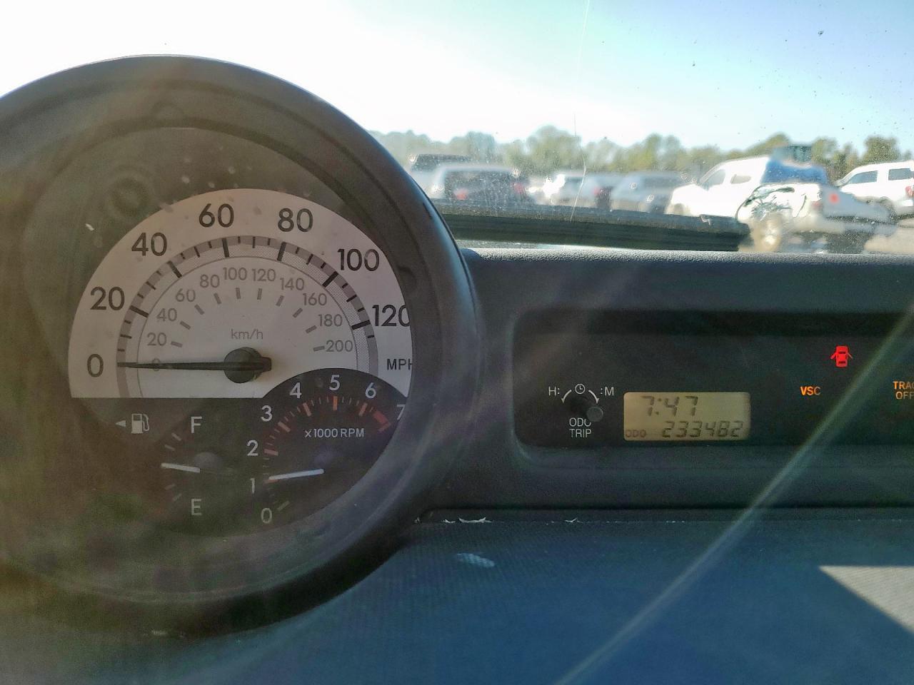 2005 TOYOTA SCION