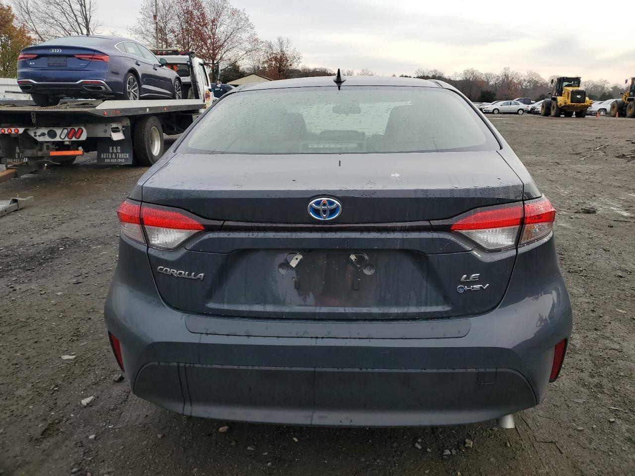 2025 TOYOTA COROLLA