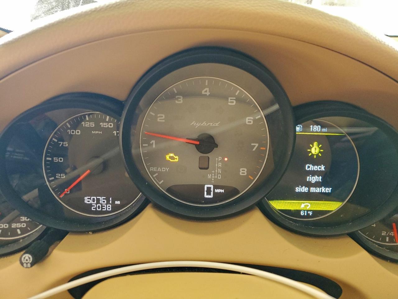 2014 PORSCHE CAYENNE