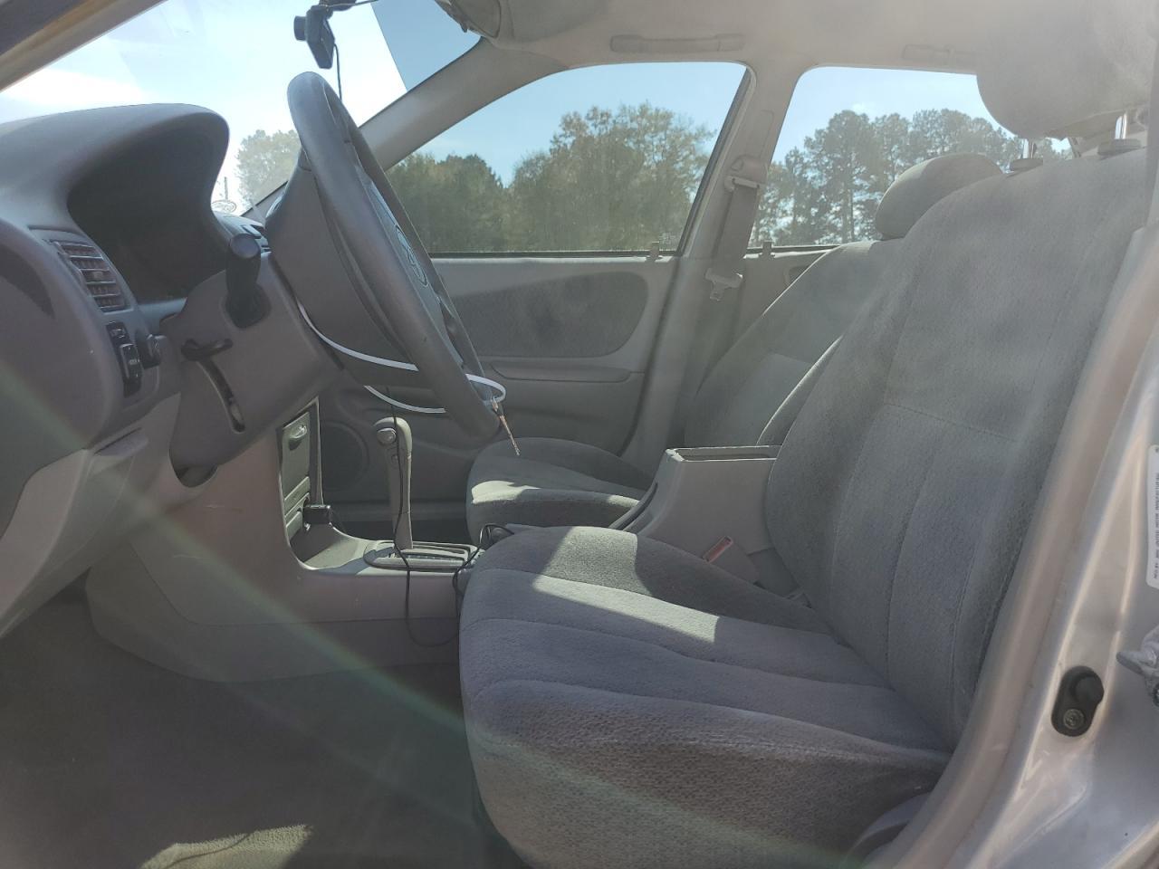 2001 TOYOTA COROLLA