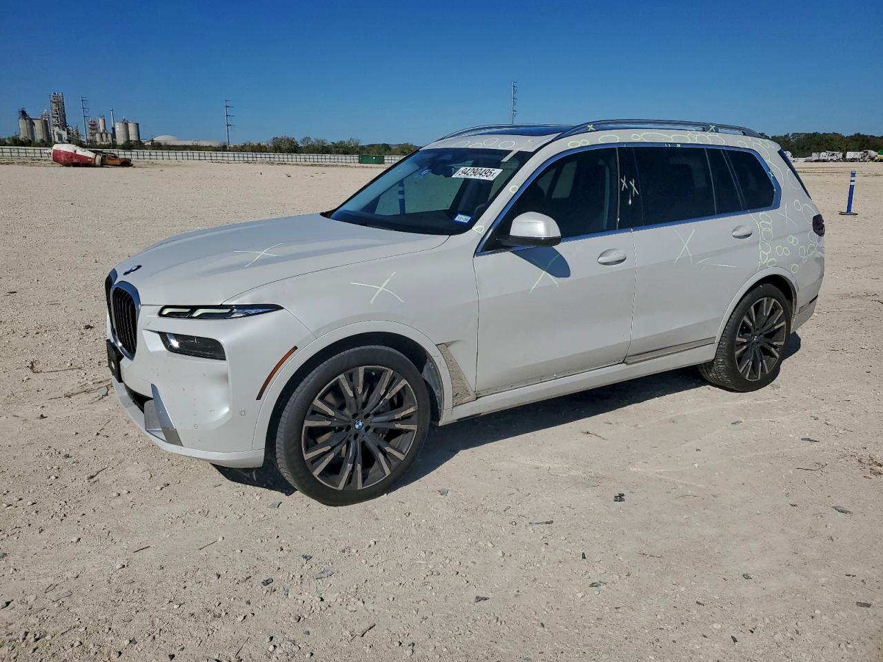 2023 BMW X7