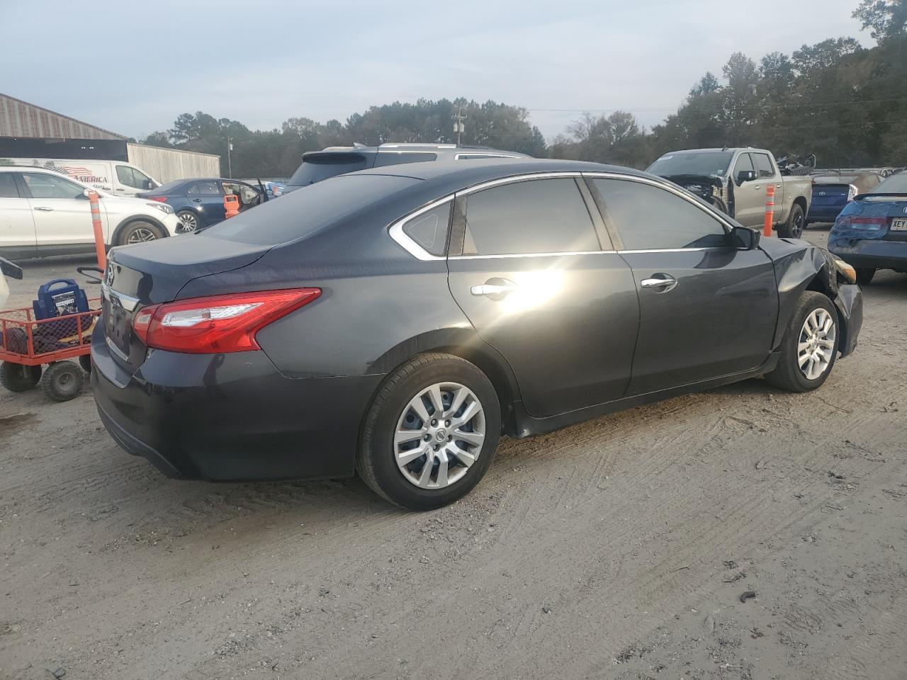 2017 NISSAN ALTIMA