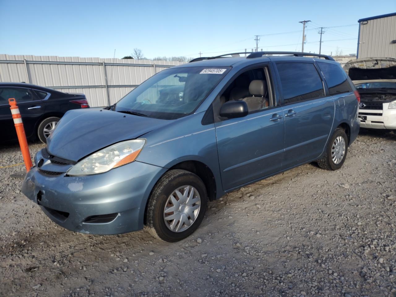 2006 TOYOTA SIENNA