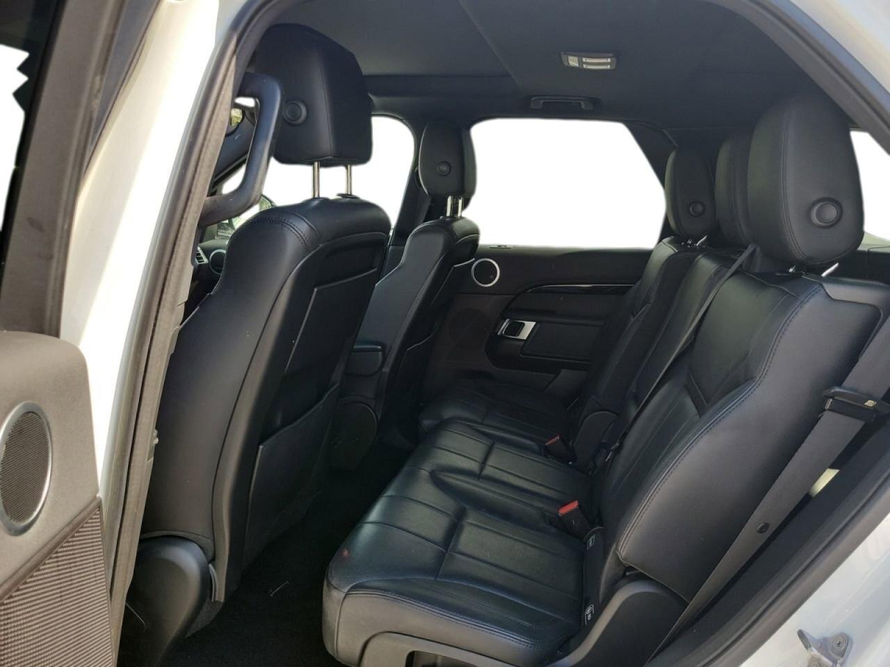 2018 LAND ROVER Discovery