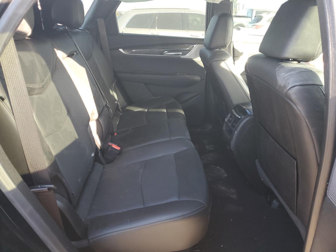 2024 CADILLAC XT5