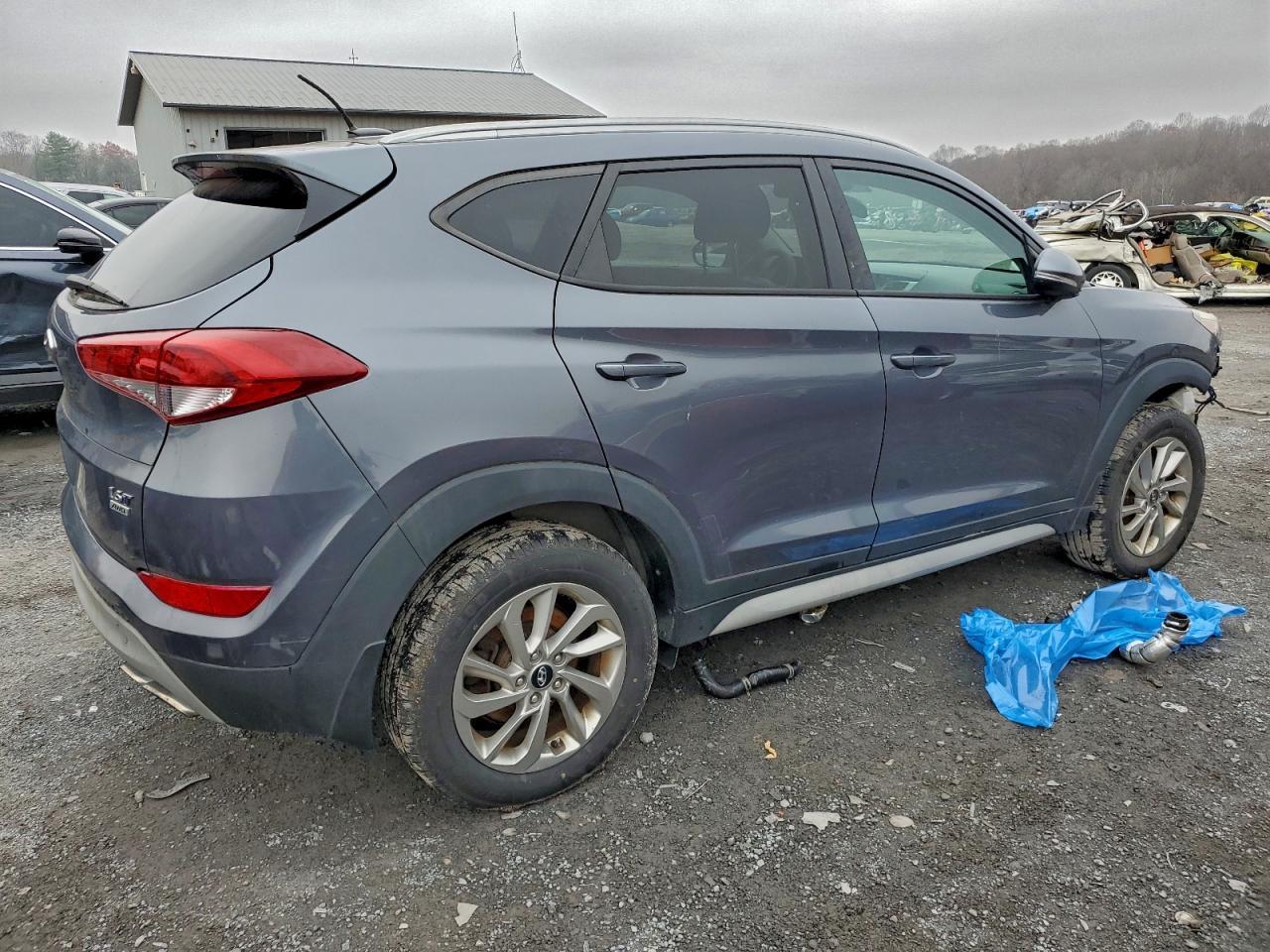 2017 HYUNDAI TUCSON
