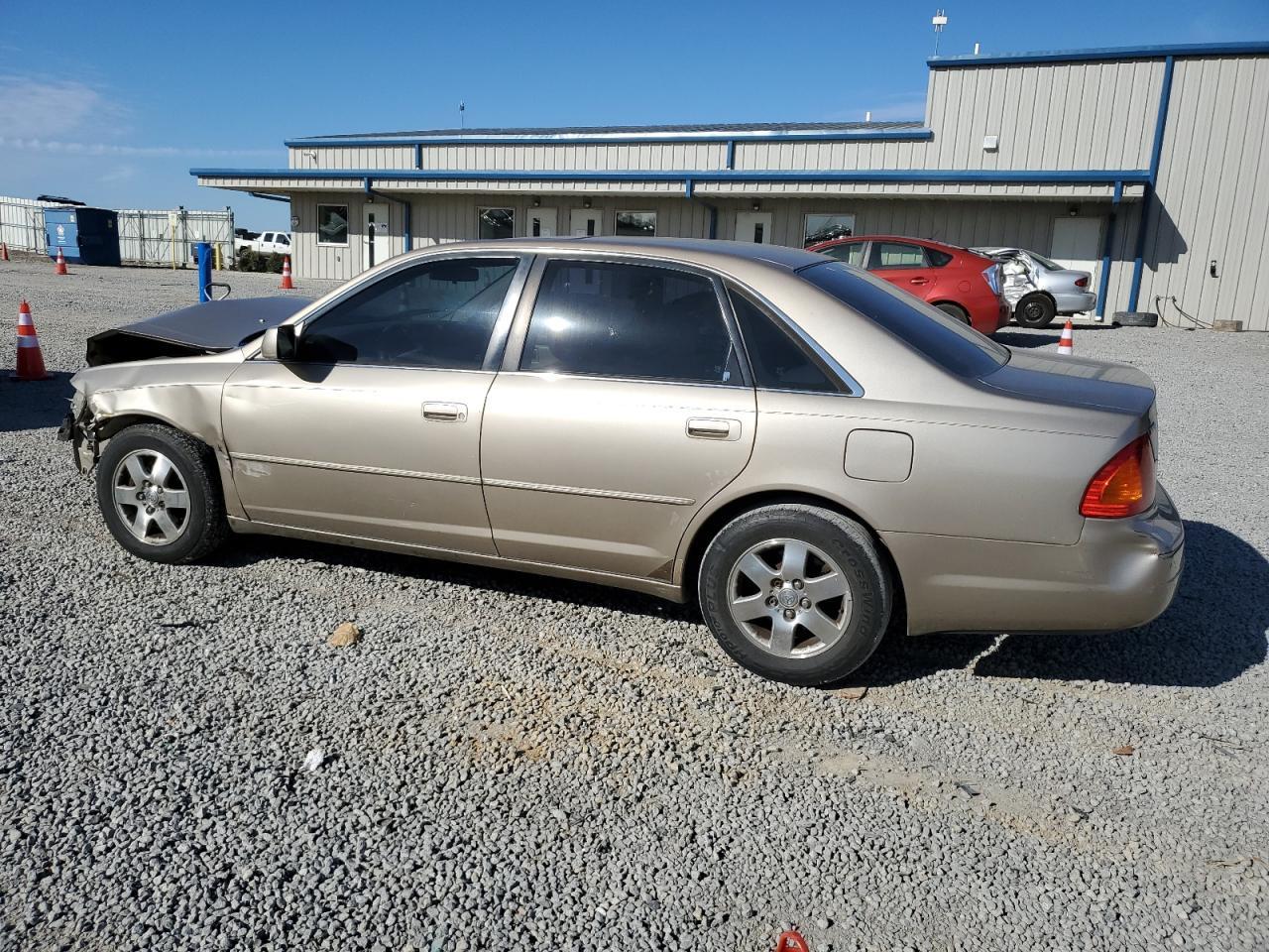 2002 TOYOTA Avalon